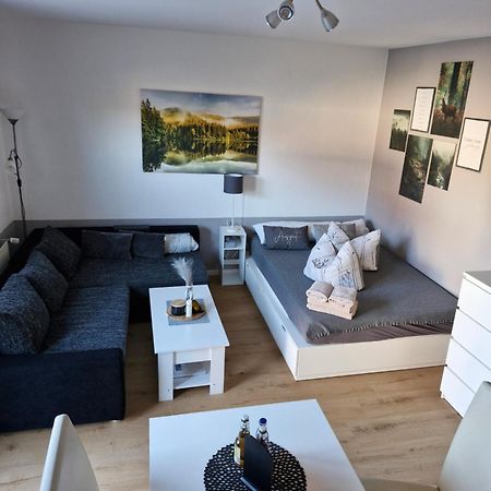 Apartment Mit Garten Бад Лаутерберг Екстериор снимка