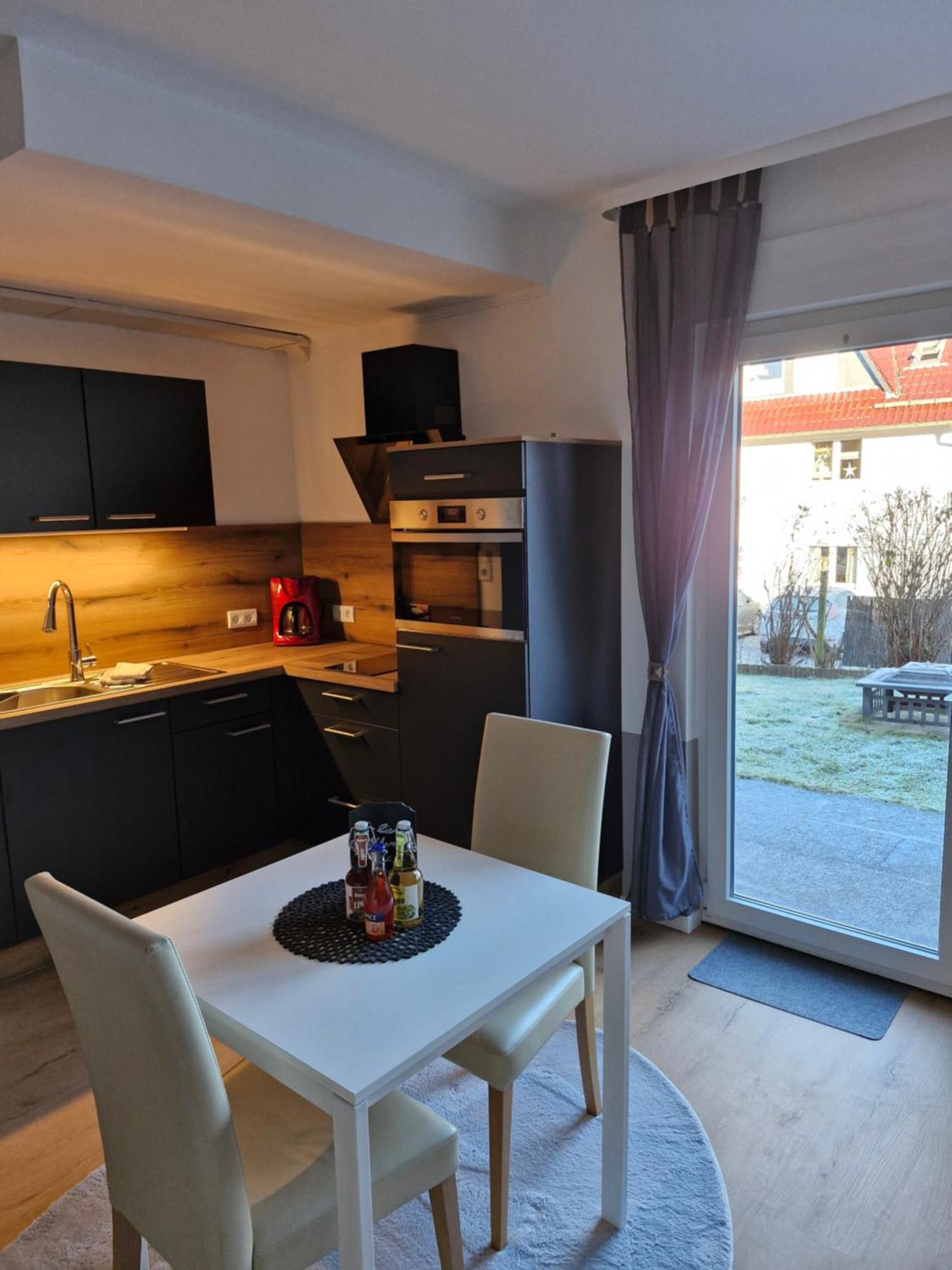 Apartment Mit Garten Бад Лаутерберг Екстериор снимка