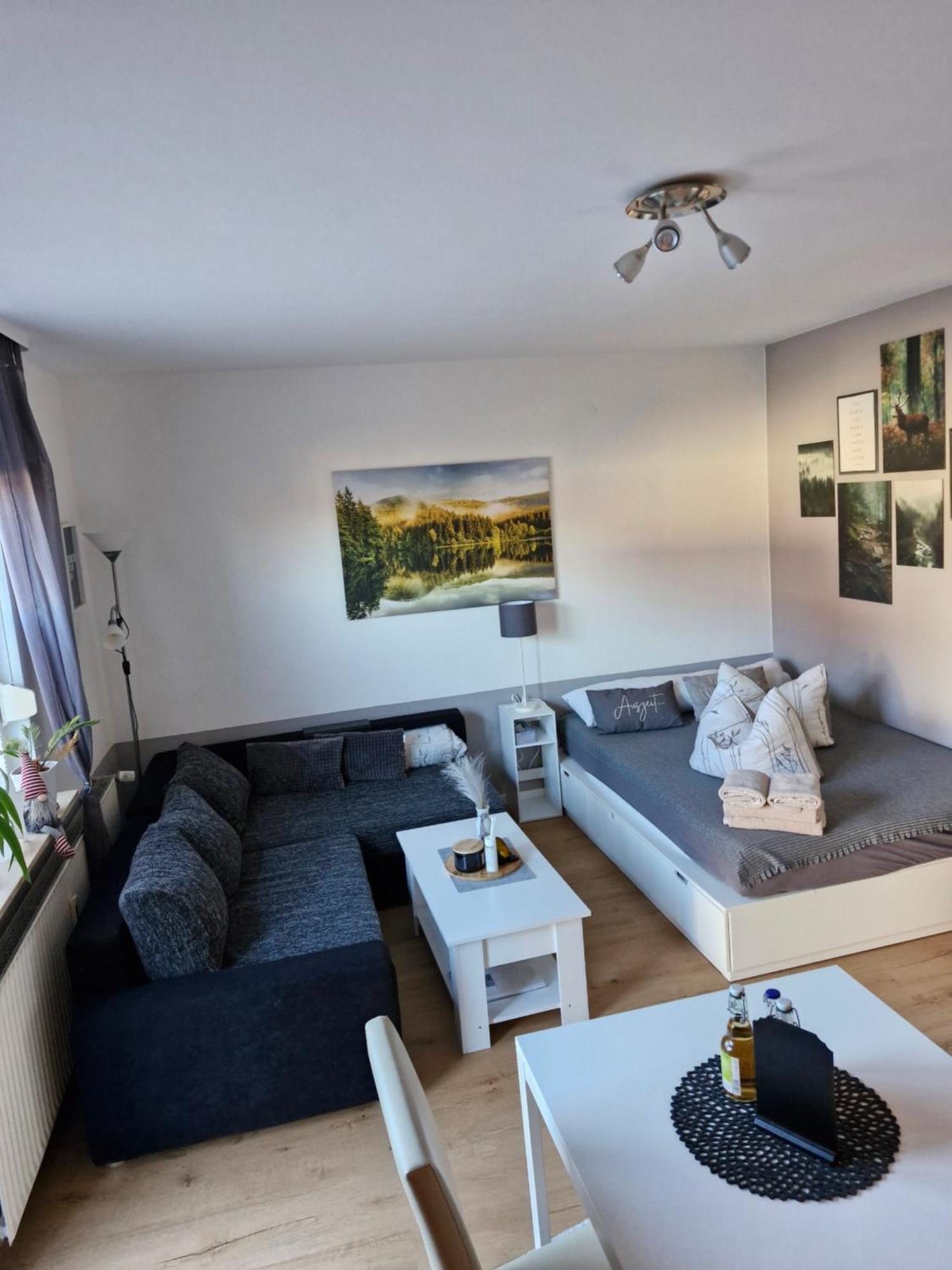 Apartment Mit Garten Бад Лаутерберг Екстериор снимка