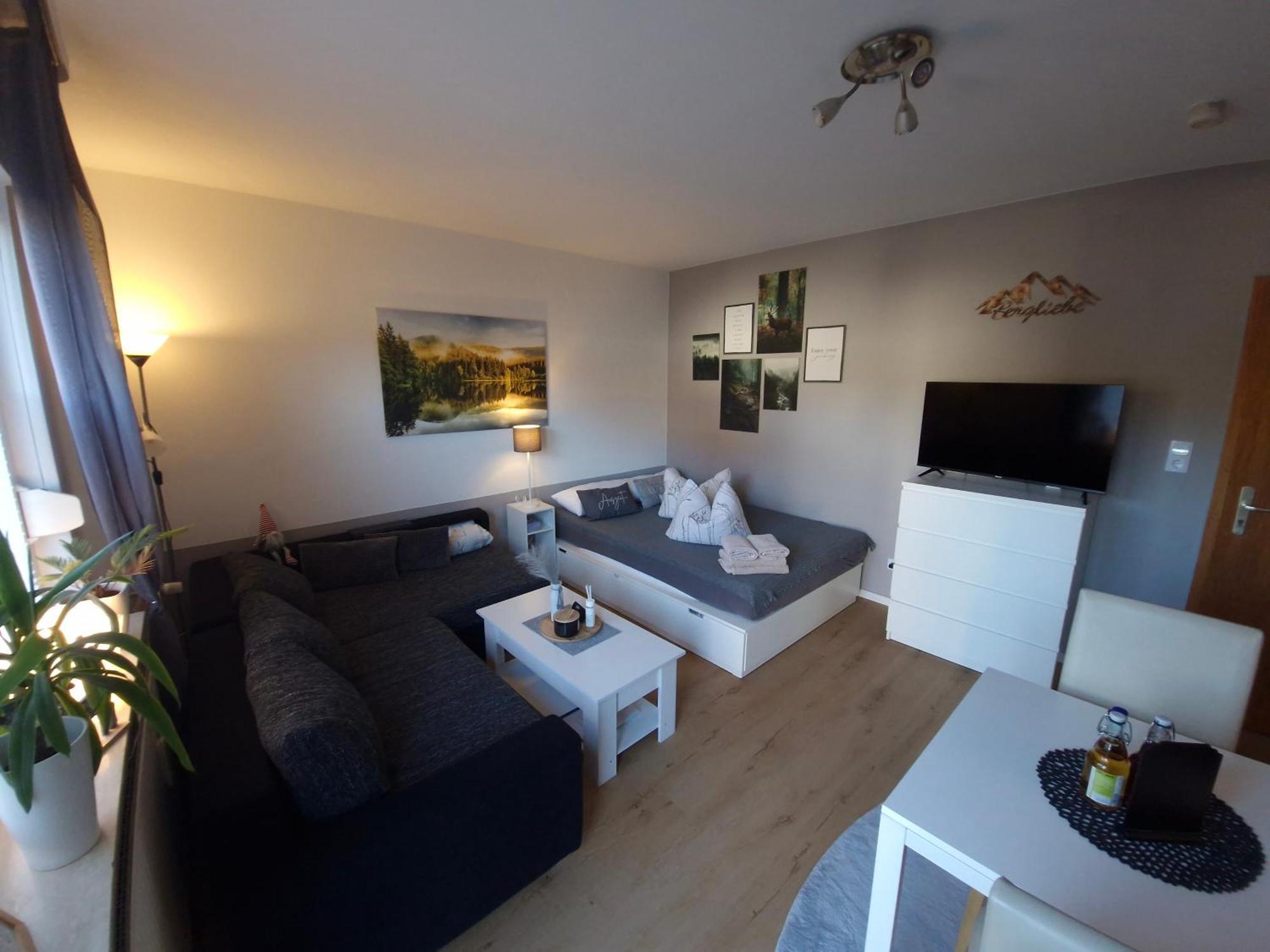 Apartment Mit Garten Бад Лаутерберг Екстериор снимка