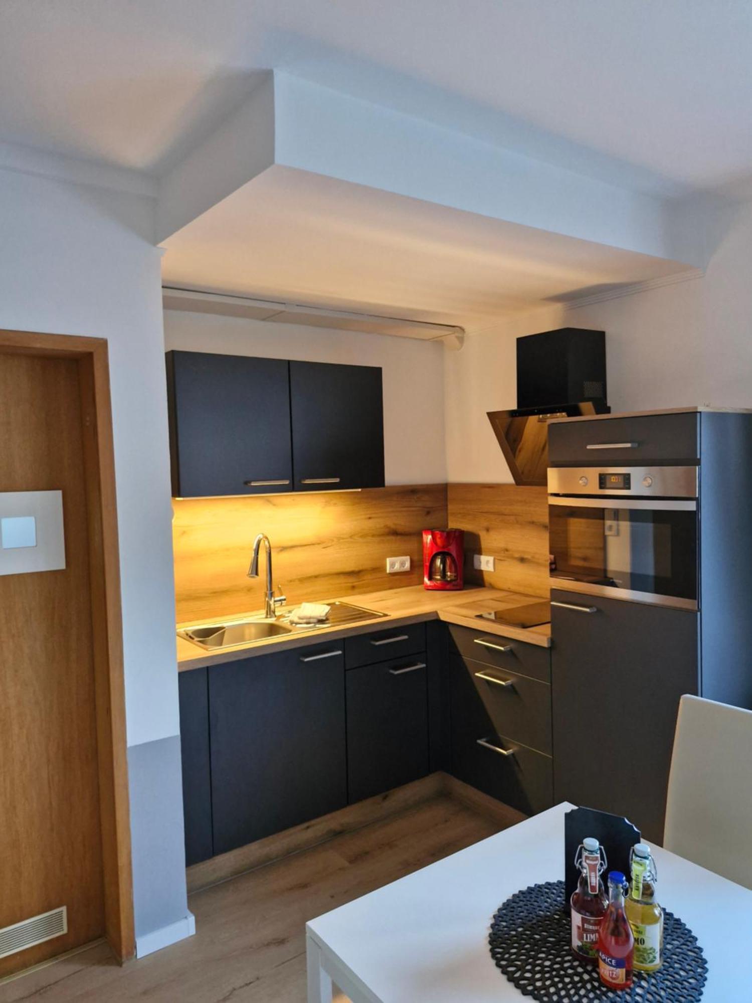 Apartment Mit Garten Бад Лаутерберг Екстериор снимка